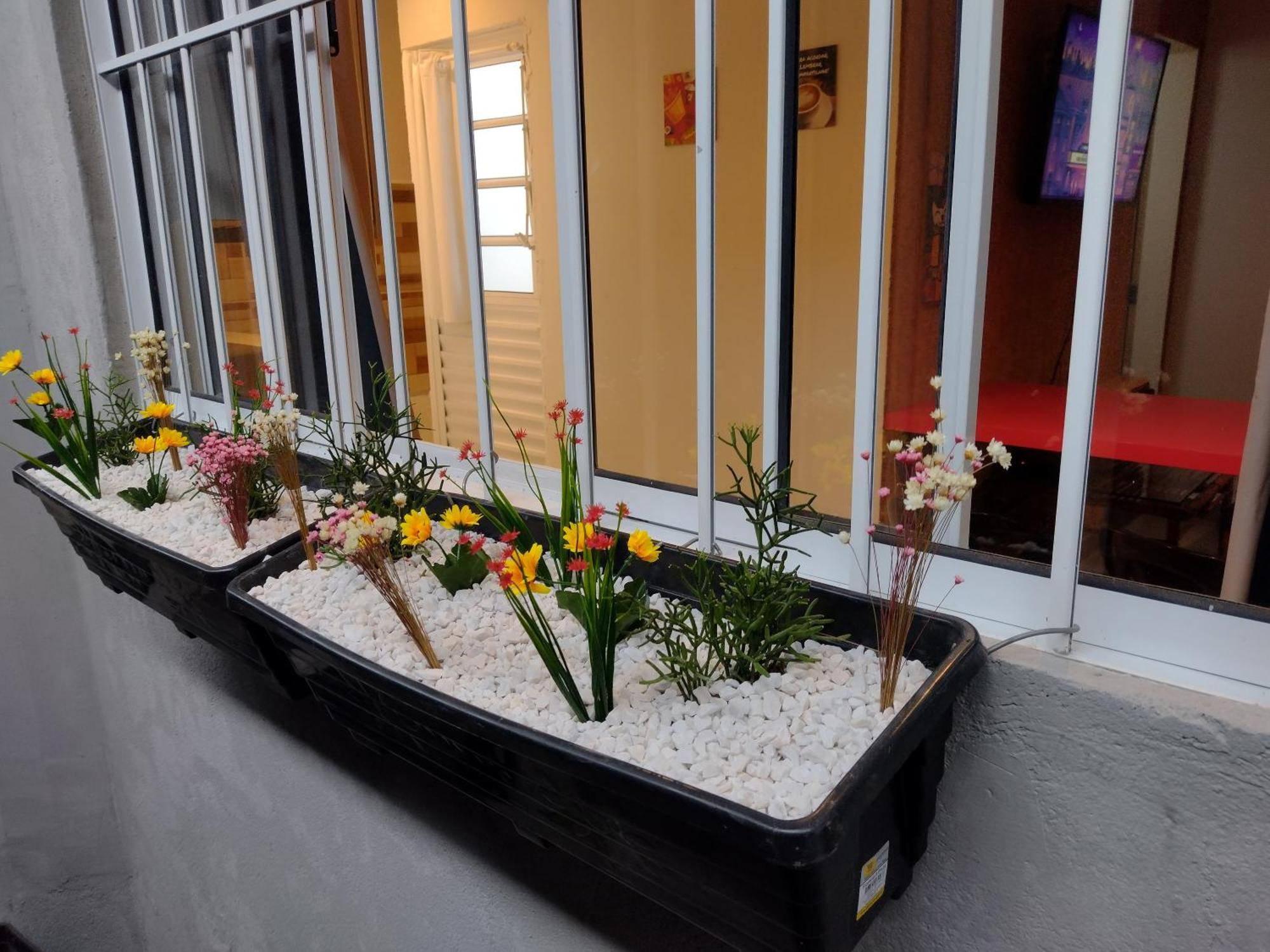 Pousada Ideal Guaruja - Estudios Mobiliados, Ar-Condicionado E Cozinha 外观 照片