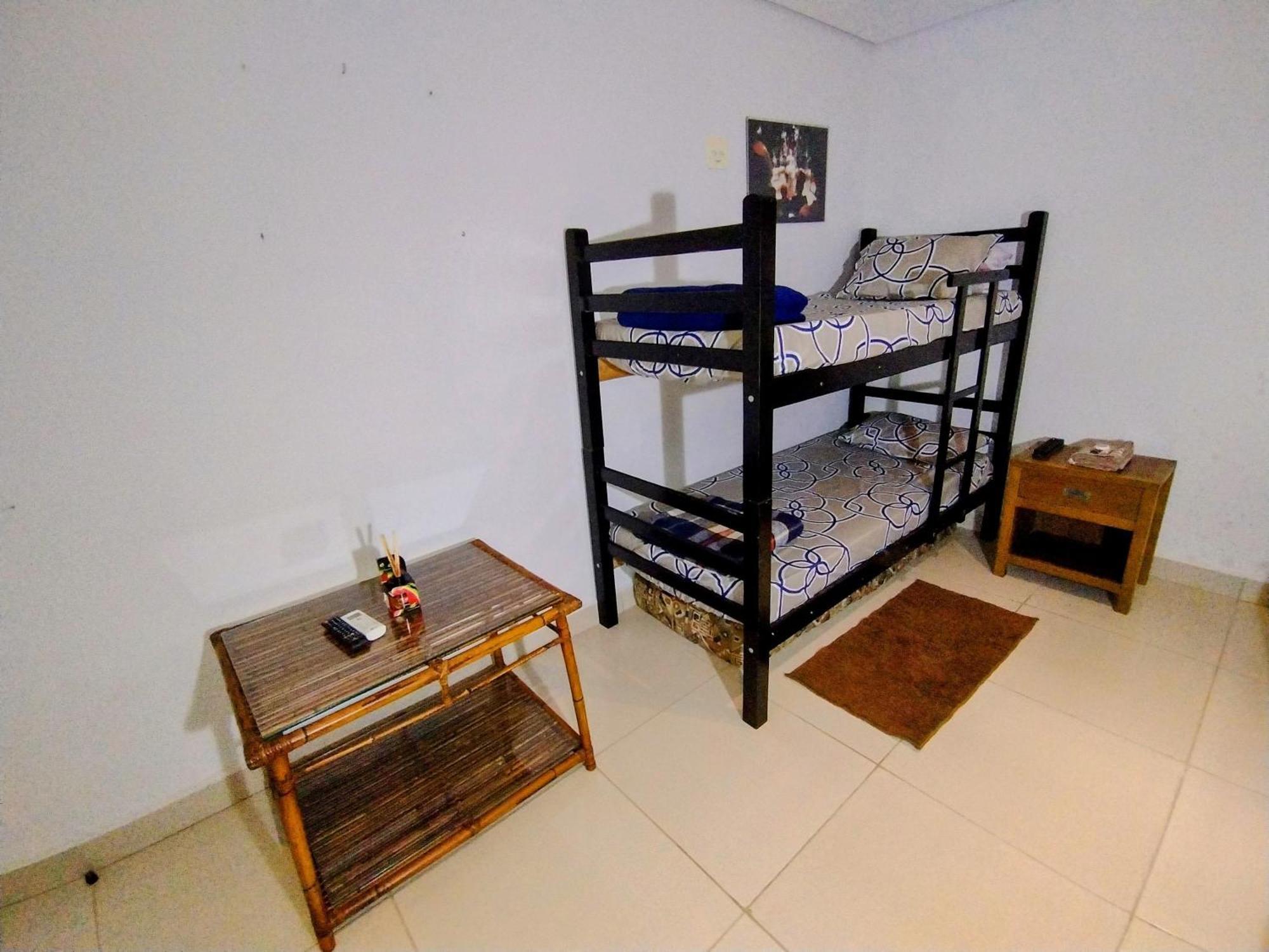 Pousada Ideal Guaruja - Estudios Mobiliados, Ar-Condicionado E Cozinha 外观 照片